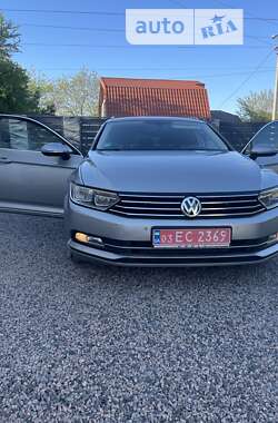 Volkswagen Passat  2016