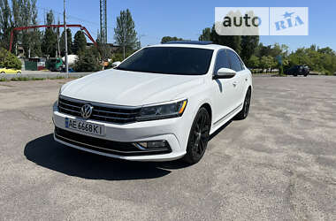 Volkswagen Passat  2016