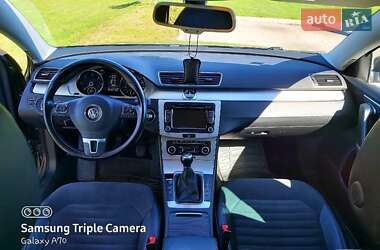 Volkswagen Passat 2010