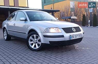 Volkswagen Passat  2002