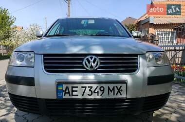 Volkswagen Passat  2003