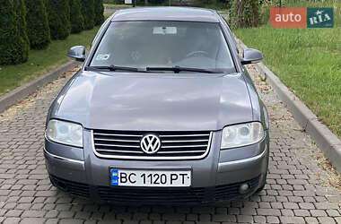 Volkswagen Passat  2005