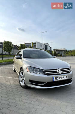 Volkswagen Passat  2012