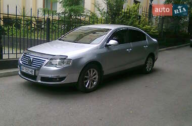 Volkswagen Passat  2008