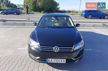 Volkswagen Passat  2012