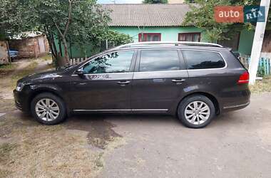 Volkswagen Passat 2011