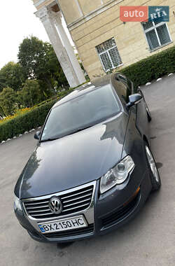 Volkswagen Passat  2010