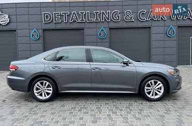 Volkswagen Passat  2020