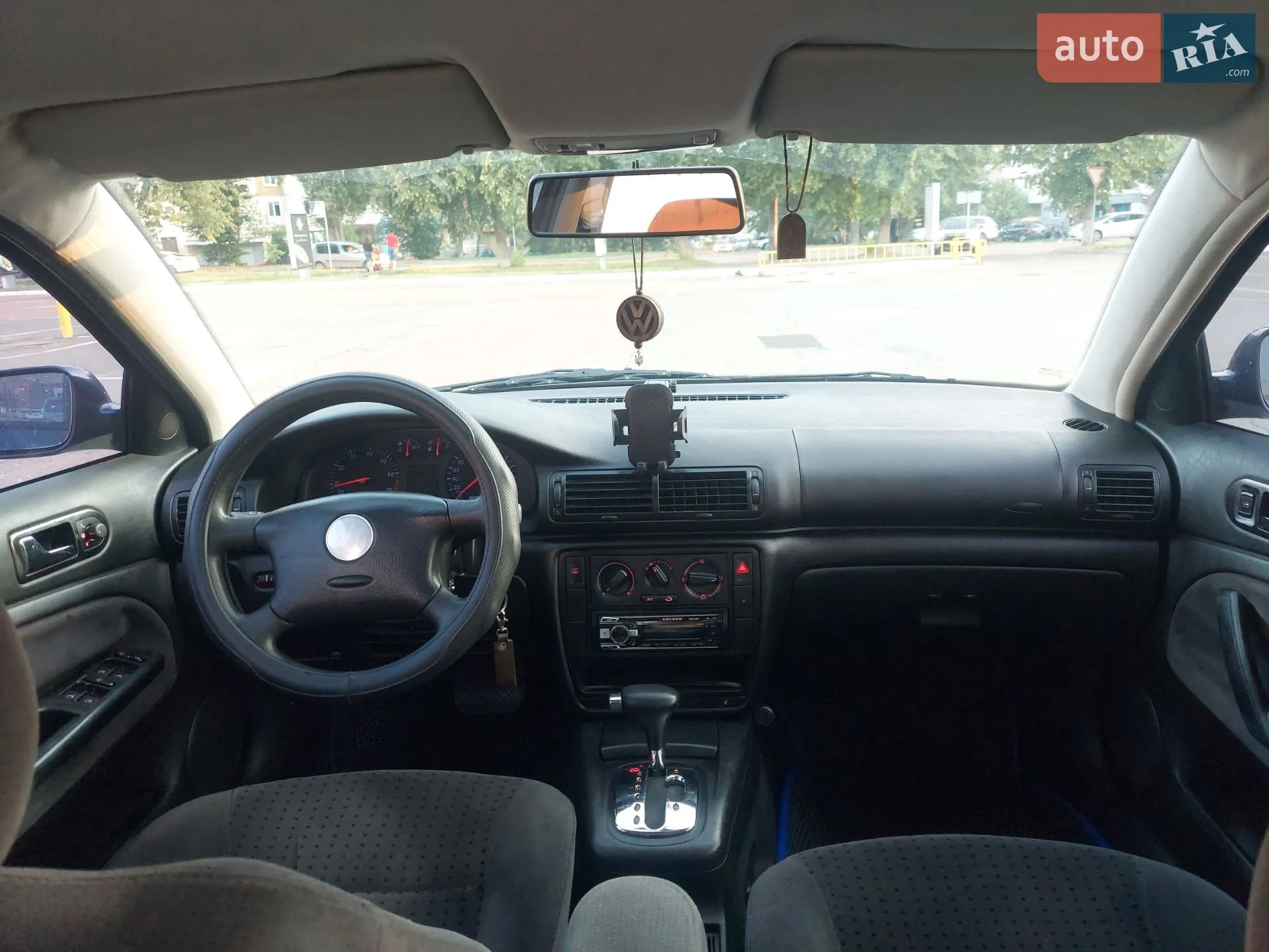 Volkswagen Passat 1998 VIN WVWZZZ3BZXP080197 фото оголошення 5 з 10