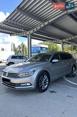 Volkswagen Passat  2015