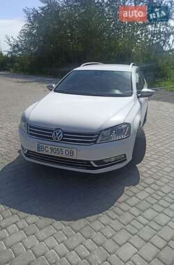 Volkswagen Passat 2011