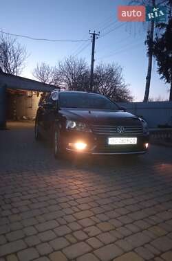 Volkswagen Passat  2013