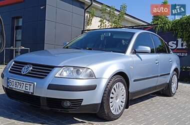 Volkswagen Passat  2001