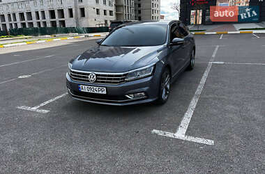 Volkswagen Passat  2015