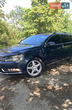 Volkswagen Passat  2011