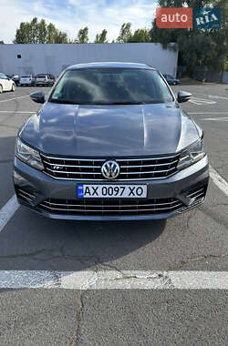 Volkswagen Passat  2017