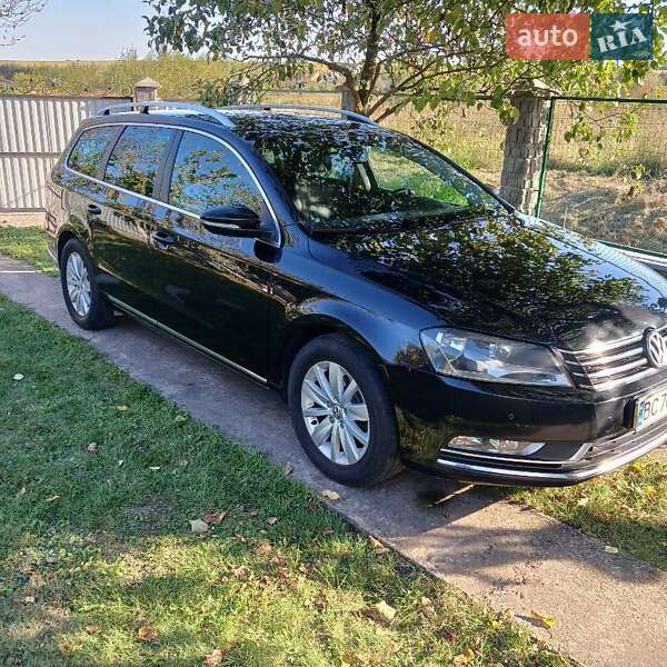 Volkswagen Passat 2011 року в Львові