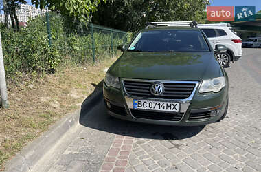 Volkswagen Passat  2010