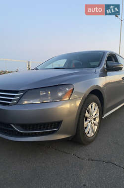 Volkswagen Passat 2012