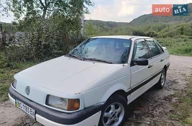 Volkswagen Passat  1988