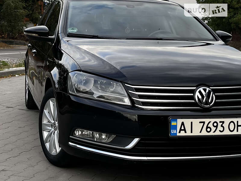 Volkswagen Passat 2013 року в Києві