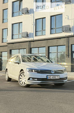 Volkswagen Passat 2015