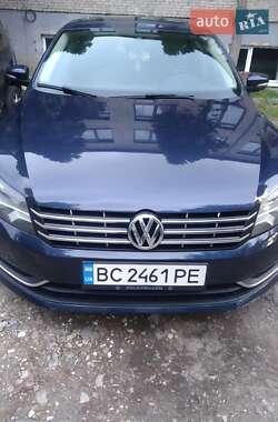 Volkswagen Passat  2013
