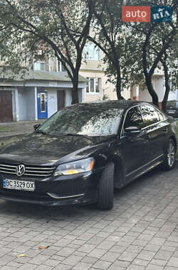 Volkswagen Passat  2012