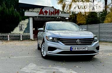 Volkswagen Passat  2020