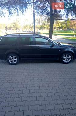 Volkswagen Passat  2003