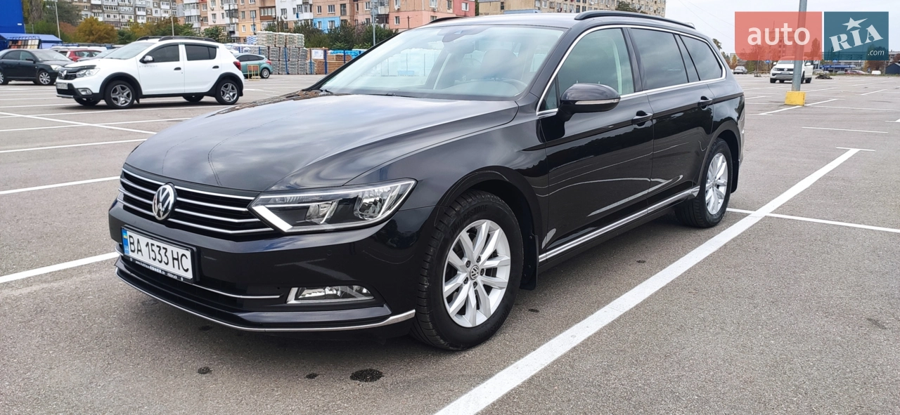 2019 Volkswagen Passat - фото 1