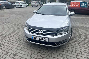 Volkswagen Passat  2012
