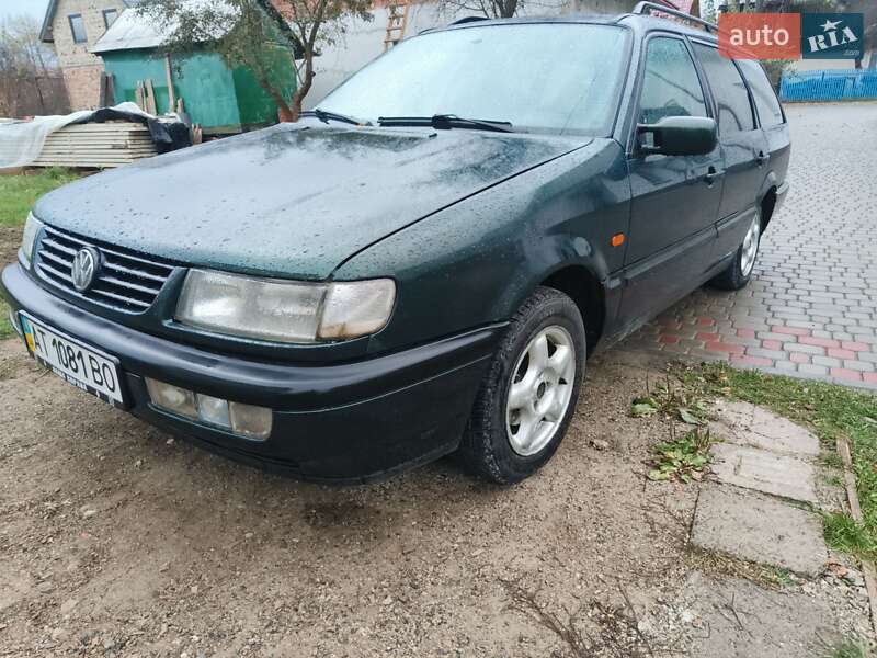 Volkswagen Passat 1996 року в Івано-Франківську