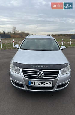 Volkswagen Passat  2010