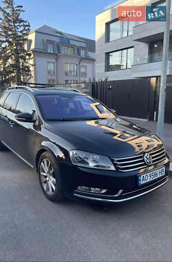 Volkswagen Passat  2011