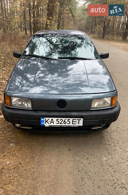 Volkswagen Passat  1989