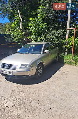 Volkswagen Passat  2005