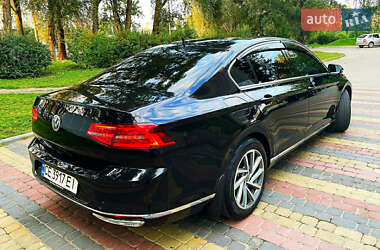 Volkswagen Passat  2015