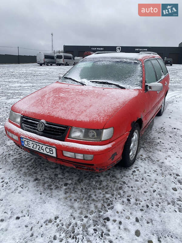 Volkswagen Passat 1996 року в Чернівцях