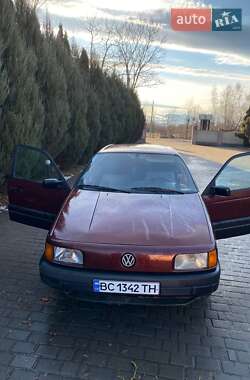 Volkswagen Passat 1991