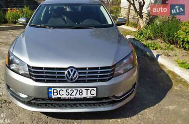 Volkswagen Passat  2012