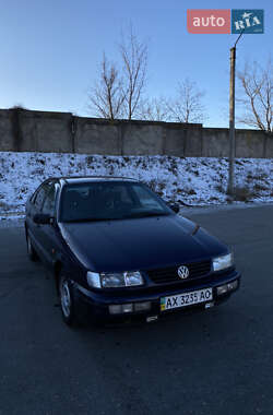 Volkswagen Passat  1994
