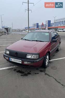 Volkswagen Passat  1990