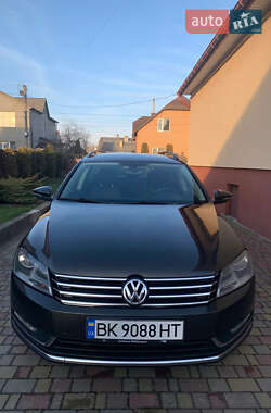 Volkswagen Passat  2013