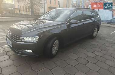 Volkswagen Passat 2020