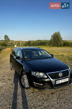 Volkswagen Passat  2010