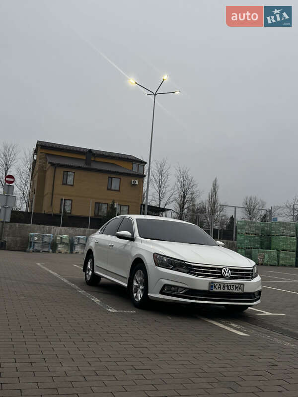 Volkswagen Passat 2016 року в Миколаїві