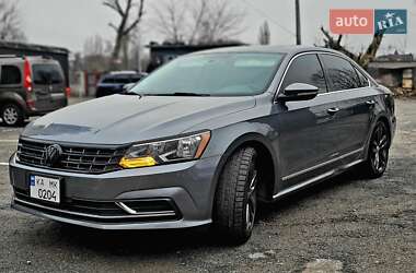 Volkswagen Passat  2015