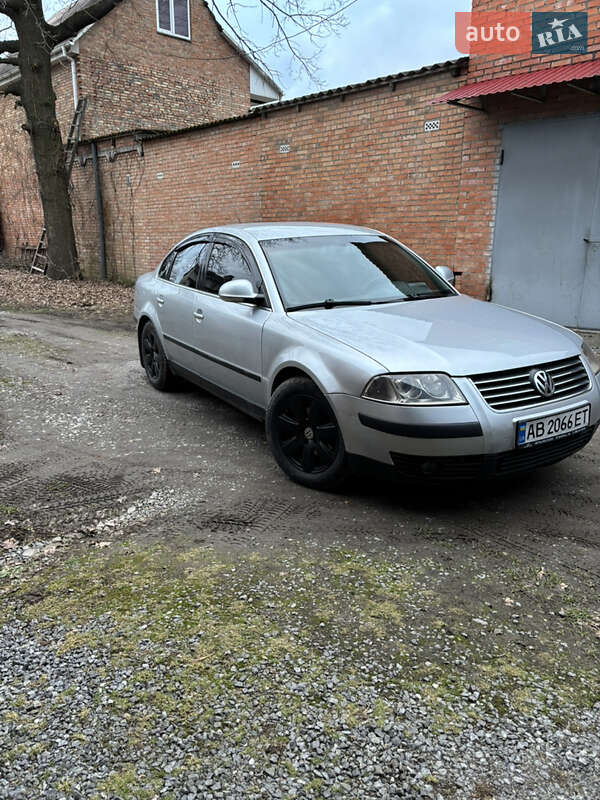 Volkswagen Passat 2004 года в Виннице