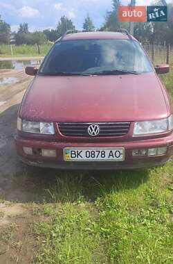 Volkswagen Passat  1996